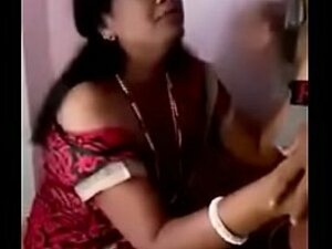 Neighbour Telugu aunty going to bed